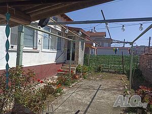 Собственик продава къща град Каварна