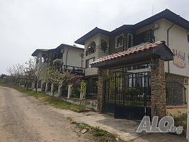 Обзаведен апартамент под наем в Созопол за целия сезон