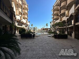 Апартамент на първа линия с невероятна морска гледка!