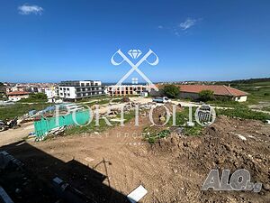 Двустаен апартамент с гледка море и планина и в новострояща сграда гр. Созопол. В продажба от Portfo..