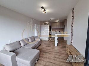 Продава 2-стаен в ж.к. Красна поляна 2