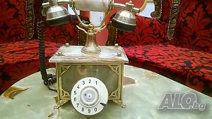италиански телефон