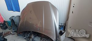 Преден капак VOLVO XC70 II 2.4 D5 185k 4x4 2009г