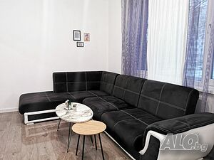 Нощувки Голям Апартамент - 3 спални (Безплатно Паркиране)