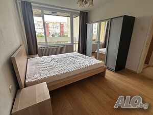 Просторен тристаен апартамент в Младост 2, до метростанция