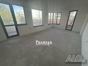 Тристаен апартамент в Бургас, ж.к. Изгрев