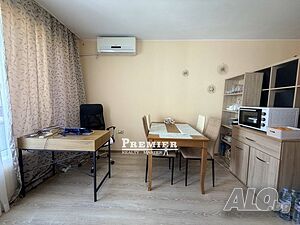 Просторно студио 42м² в центъра на Стария град, Поморие