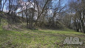 Продава къща с двор в село ковачевци