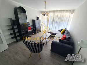 Двустаен апартамент в ж.к. Изгрев в близост до болници, училища и градини. Три непреходни стаи.