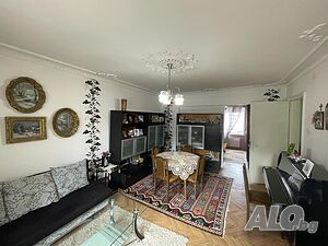 ”ПРЕСТИЖ-П”ЕООД ПРОДАВА четиристаен център-обзаведен.