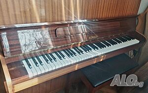 35 години Музикална къща Престо! 🎶 Пиано Rönisch