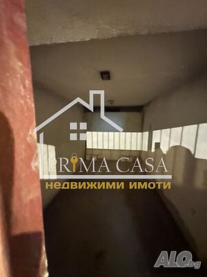 Подземен гараж кв. Кършияка до хотел Ленинград