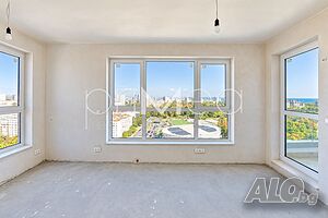 Многостаен апартамент с панорамна гледка в к-с Central park, Бургас