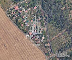 Парцел 314 кв.м. с бетонова площадка