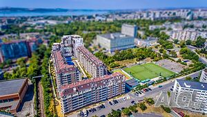Тристаен апартамент за продажба в к-с Перла, ж.к. Зорница.