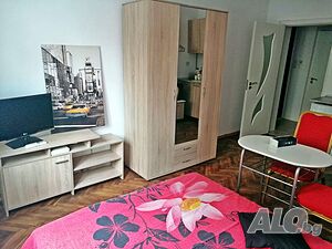 Краткосрочно! Наемната цена е за летния сезон и е с включени всички консумативи.