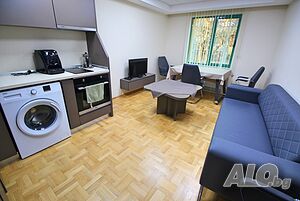 Двустаен апартамент под наем в центъра на град Бургас, до пл. Тройката