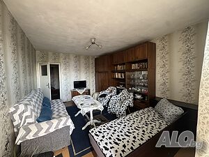 Двустаен апартамент за продажба в кв. Зорница. С ТЕЦ и гледка море