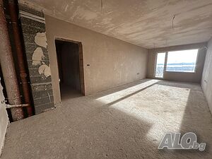 Тристаен апартамент за продажба в новострояща се сграда в кв. Славейков
