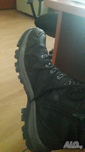 Искам чорапи от големи миризливи мъжки крака