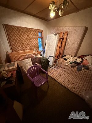 Къща в ниската част на кв. Клуцохор Двуетажна къща 140 кв.м РЗП 200 кв.м двор | Къщи, Вили | Клуцохор Сливен