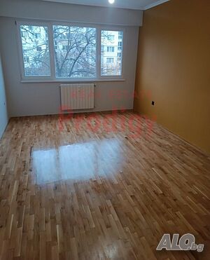 Продажба 3-стаен гр. София - Гоце Делчев 84m² Тристаен апартамент 84 кв.м Панел 1972 г. 3 етаж Непоследен | Апартаменти | Гоце Делчев София