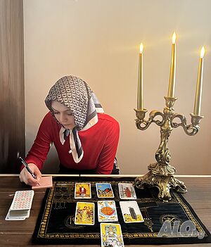 Ясновидка Марета Янакиева помага на хората да открият отговорите, които търсят