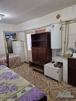 Под наем стаи от едноетажна къща