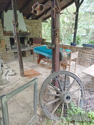 Продава се вила от собственик, м. Селището - нова намалена цена