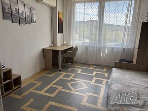 Продава апартамент