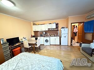 Двустаен апартамент за продажба на 100 метра от плажа - комплекс Ясен, Слънчев бряг