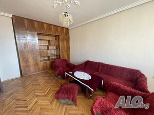 Тристаен апартамент под наем