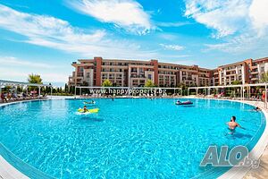 Prestige Fort Beach - студио на първа линия в Свети Влас