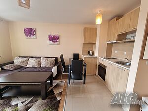 Двустаен апартамент за продажба в жилищен комплекс Реденка