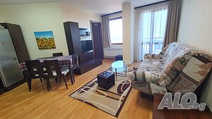 Просторен и напълно обзаведен и оборудван тристаен апартамент в All Seasons Club в Банско