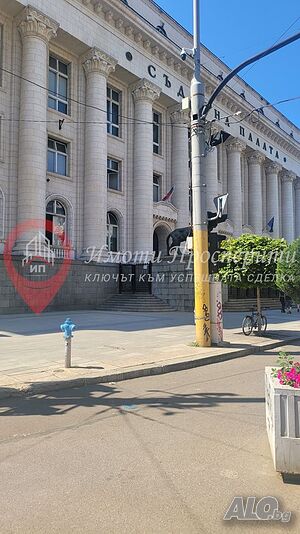 Отдава под наем офис в гр. София, Търговски дом, Център, бул. Витоша