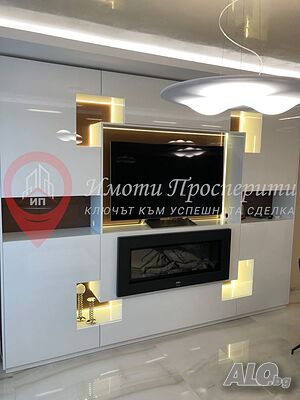 Отдава под наем луксозно обзаведен двустаен апартамент в гр. София, Център