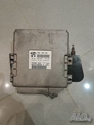 Компютър двигател / ECU Citroen / Peugeot 1.8 8v кат ном 9632728680