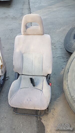 Дясна седалка за нисан алмера N16 2001g