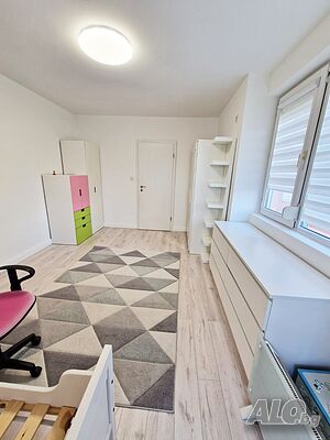 image_4