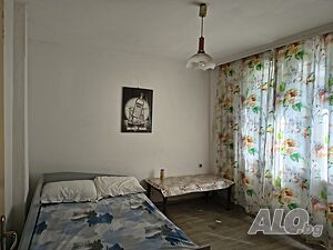 Нощувки Варна център ул. Парижка Комуна Стая за нощувки На море Северно черноморие 2 места | Нощувки | Център Варна