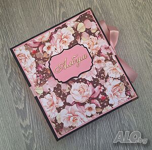 Скрапбук албум ”За нея” в черно и розово, ръчна изработка /53.1