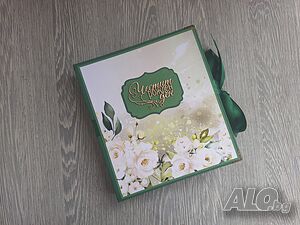 Скрапбук албум ”Бели рози” в зелено, ръчна изработка /53.34