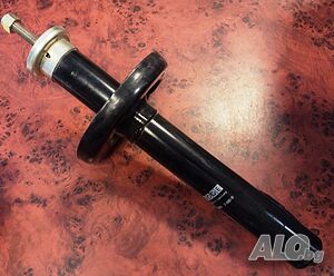 Преден маслен амортисьор BOGE 32-495-0 за FORD Sierra