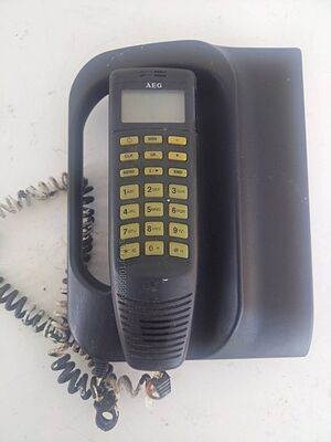 Телефон GSM AEG AT901 ретро автомобилен телефон Производство 1993г. -1998г.