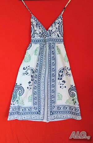 Лятна Рокля с Индийски мотиви и орнаменти на Цветя- 100% Памук- Марка- OUTFIT Fashion- Размер 36- S