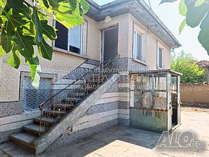 Къща, с. Чешнегирово, обл. Пловдив 120 кв.м РЗП 807 кв.м двор | Къщи, Вили | Чешнегирово