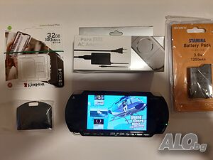 Хакната ПСП PSP Конзола PSP 32 гб мемори карта и 100 игри