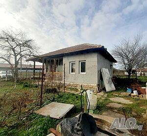 Къща в с. Горна Росица
