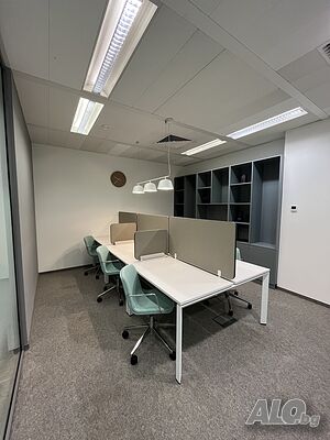 Включващ всичко необходимо достъп до пространство за съвместна работа в Regus Sofia